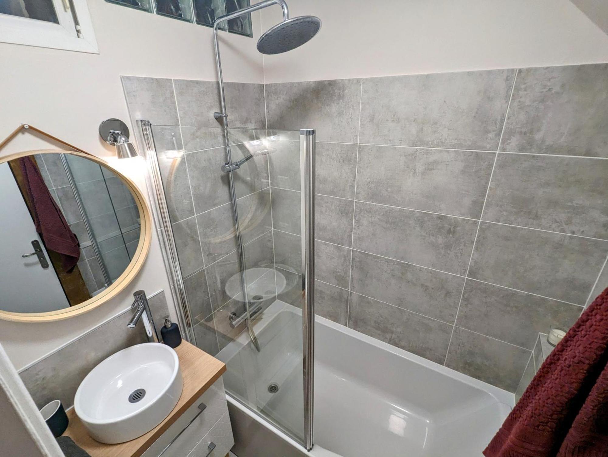 Artist Home - City Center - Bathtub - Terrasse - Full Appartment 루앙 외부 사진
