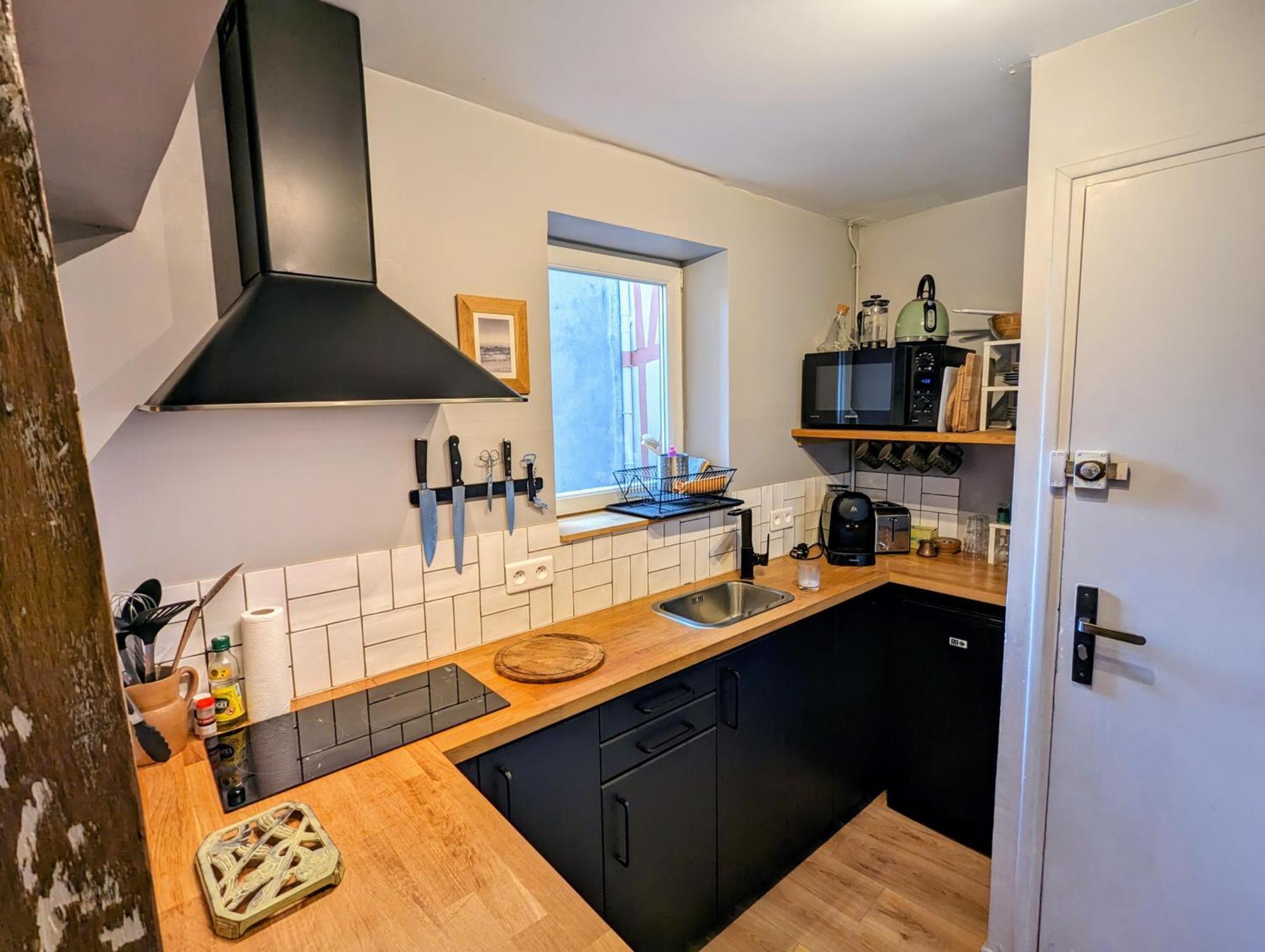 Artist Home - City Center - Bathtub - Terrasse - Full Appartment 루앙 외부 사진