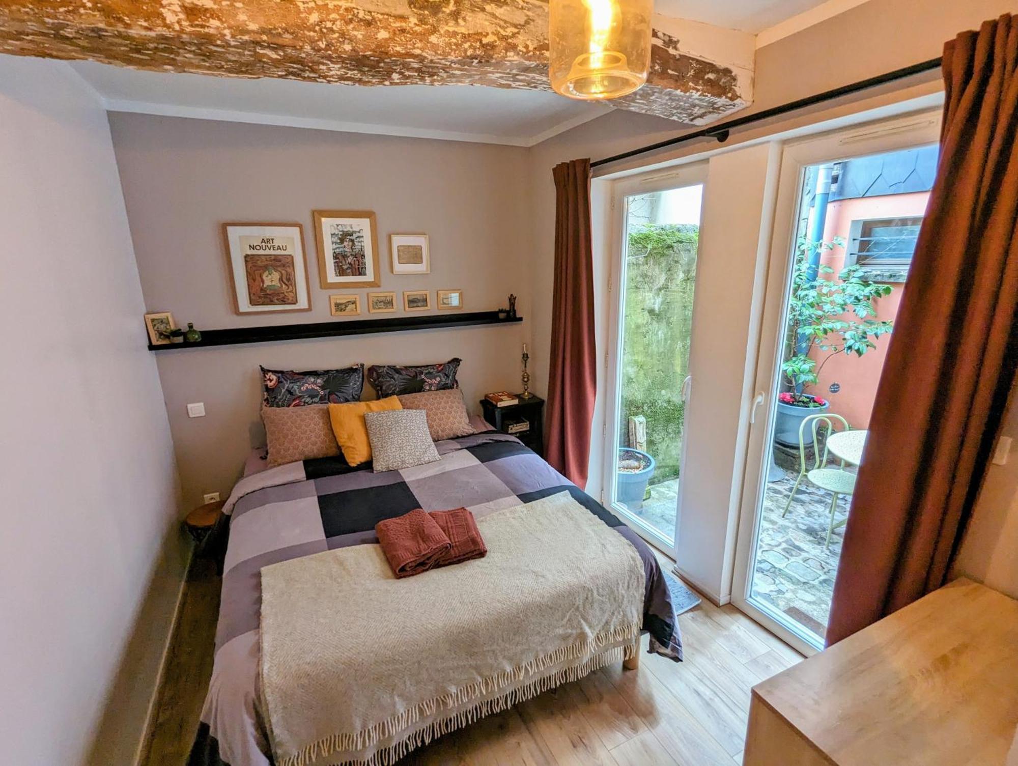 Artist Home - City Center - Bathtub - Terrasse - Full Appartment 루앙 외부 사진