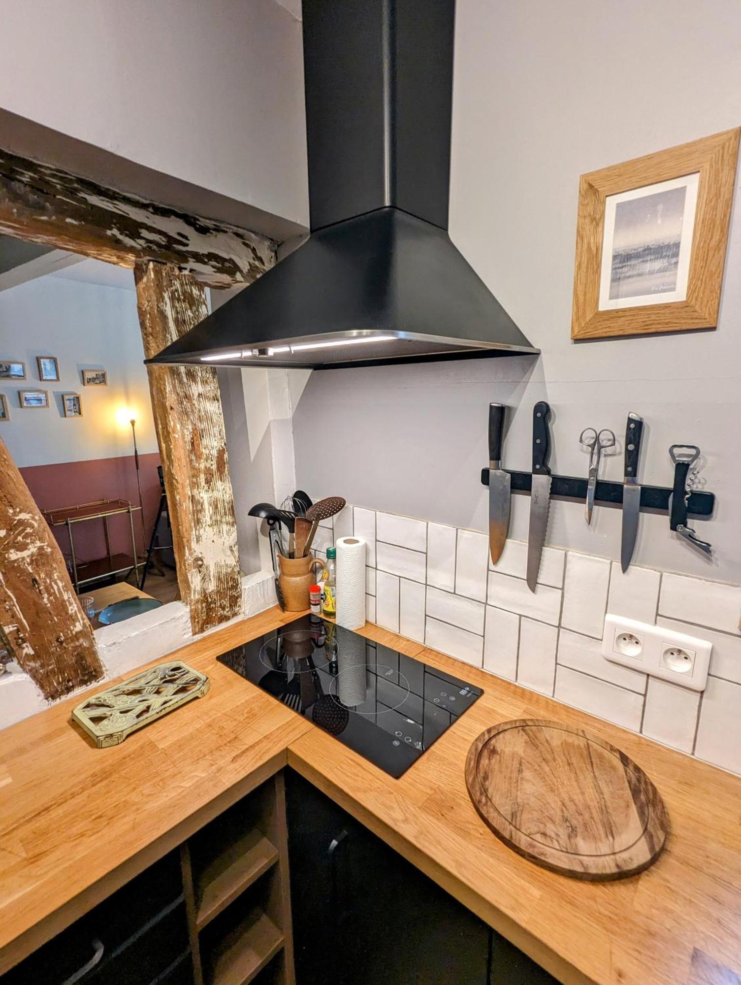 Artist Home - City Center - Bathtub - Terrasse - Full Appartment 루앙 외부 사진